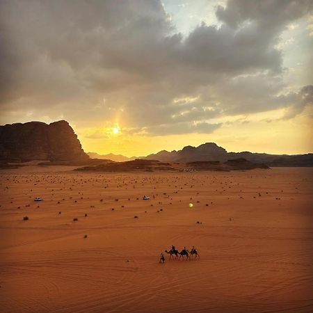 Rum Solaris Bubbles Camp وادي رم المظهر الخارجي الصورة